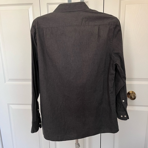 Tommy Hilfiger Dress Shirt - Picture 2 of 6